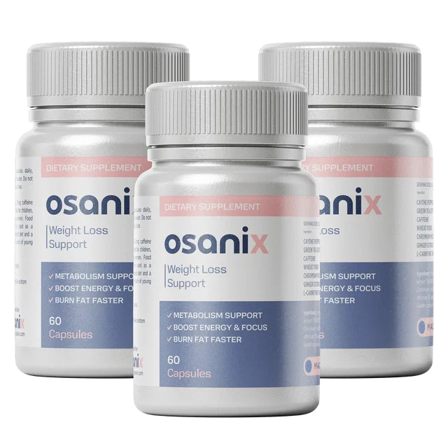 Close-up of the Osanix capsules and transparent ingredient label showing green tea, caffeine, cayenne and wheat fibre